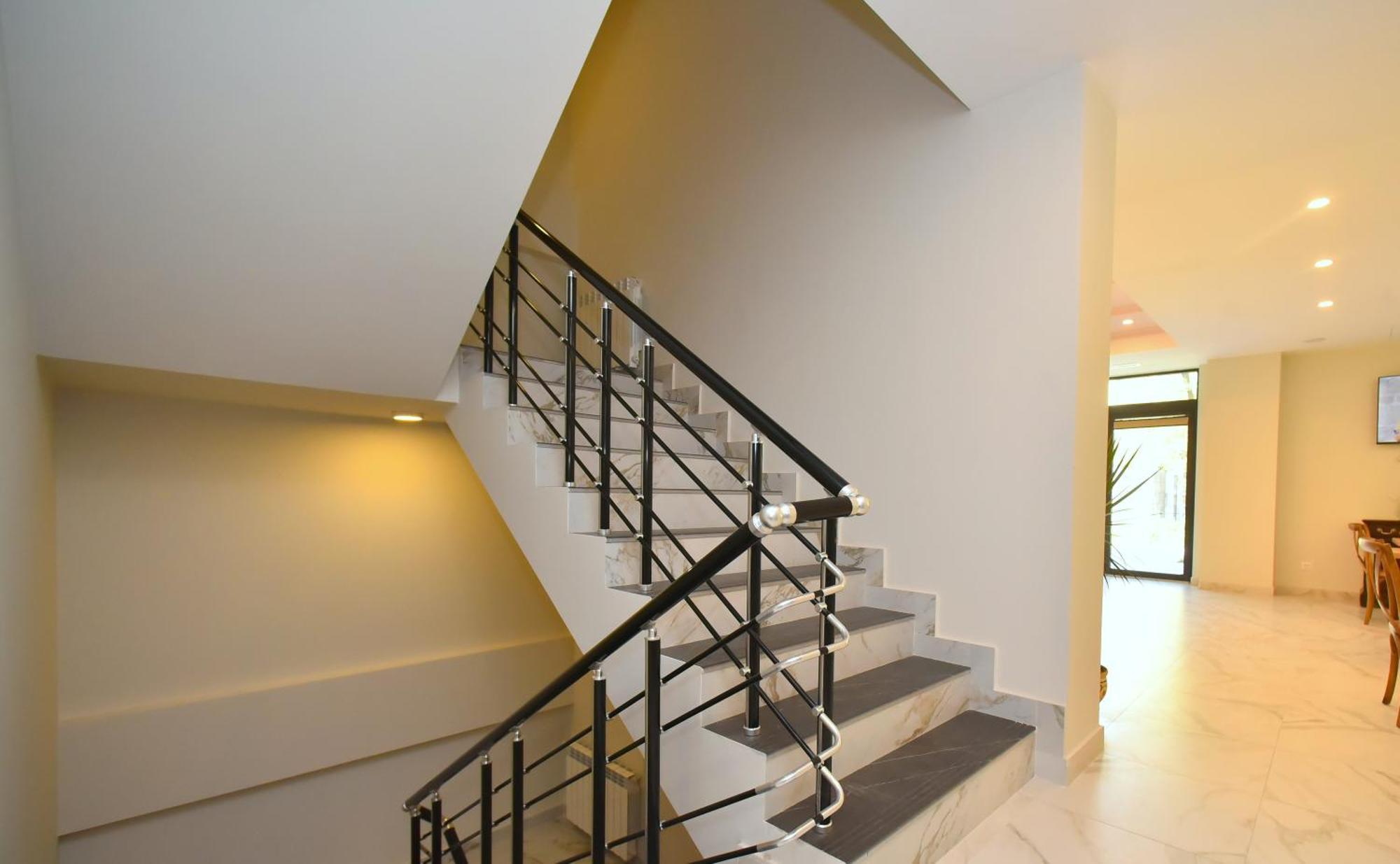 Hotel Avenue 30 Erevan Exterior foto