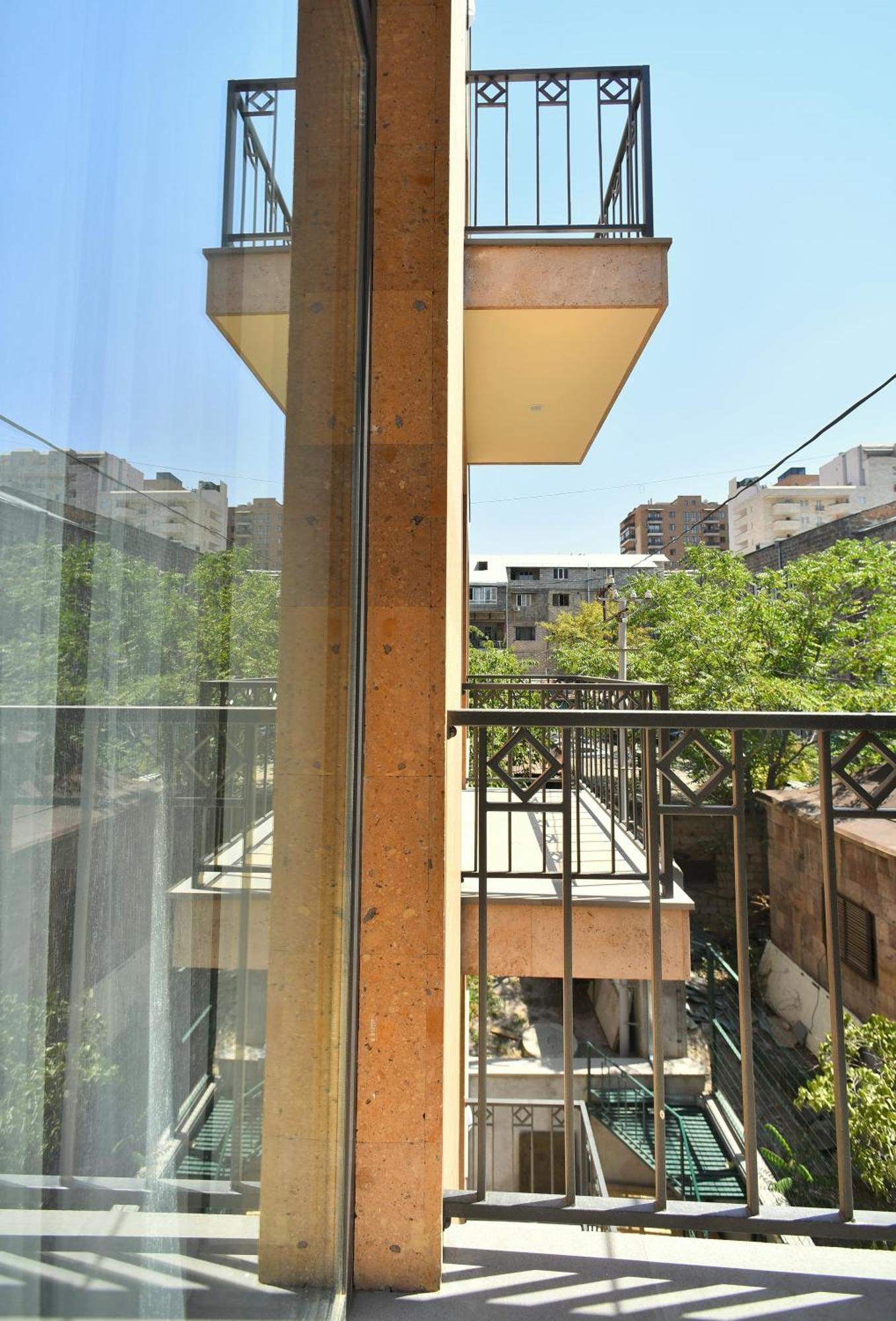Hotel Avenue 30 Erevan Exterior foto